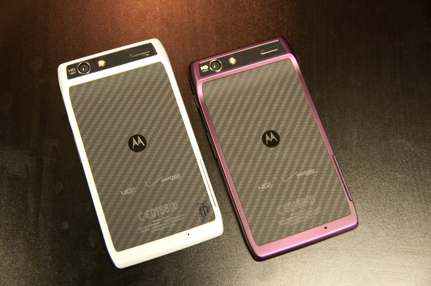 Motorola DROID RAZR MAXX Resim 3