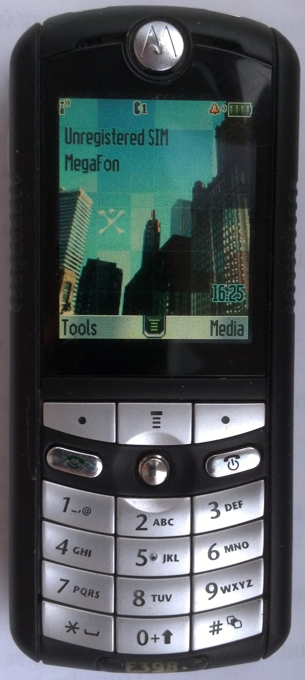Motorola E398 Resim 5