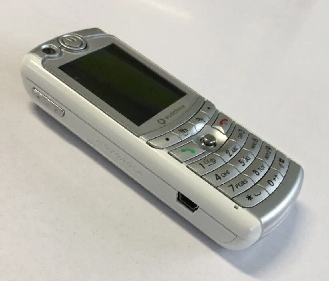 Motorola E770 Resim 5