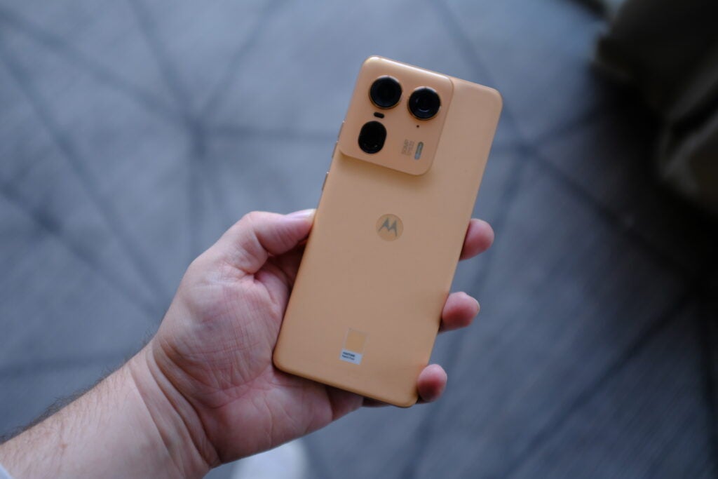 Motorola Edge 50 Ultra Resim 4