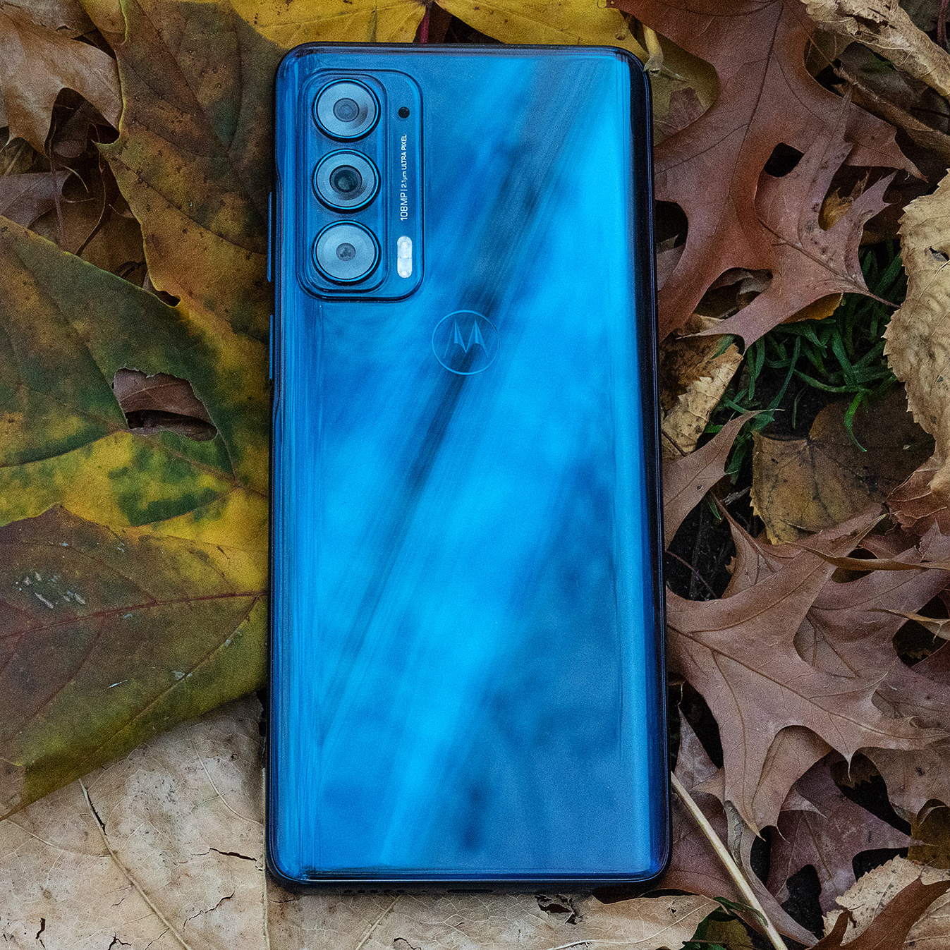 Motorola Edge 5G UW (2021)