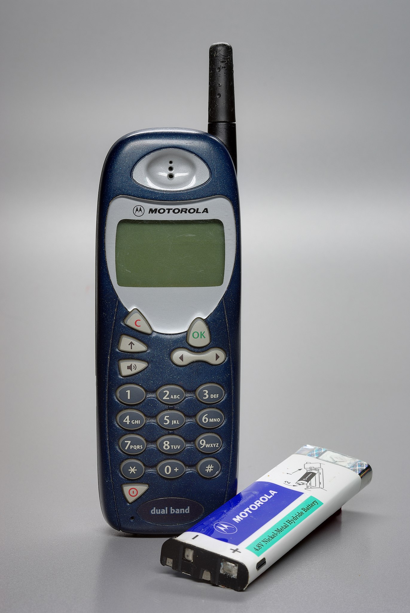 Motorola M3888 Resim 3