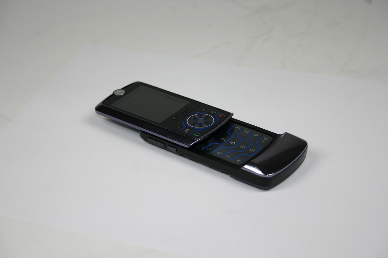 Motorola ROKR Z6 Resim 5