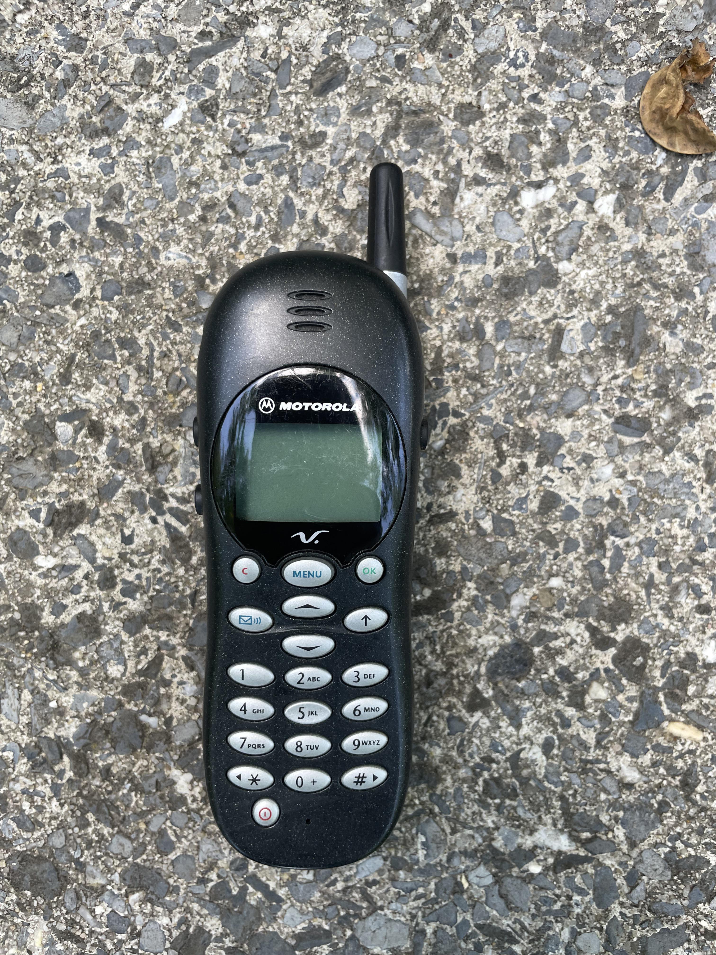 Motorola V2288