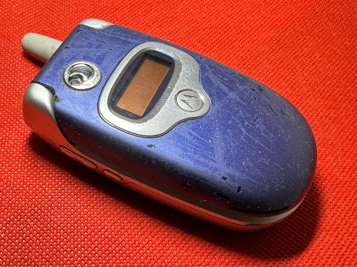 Motorola V300
