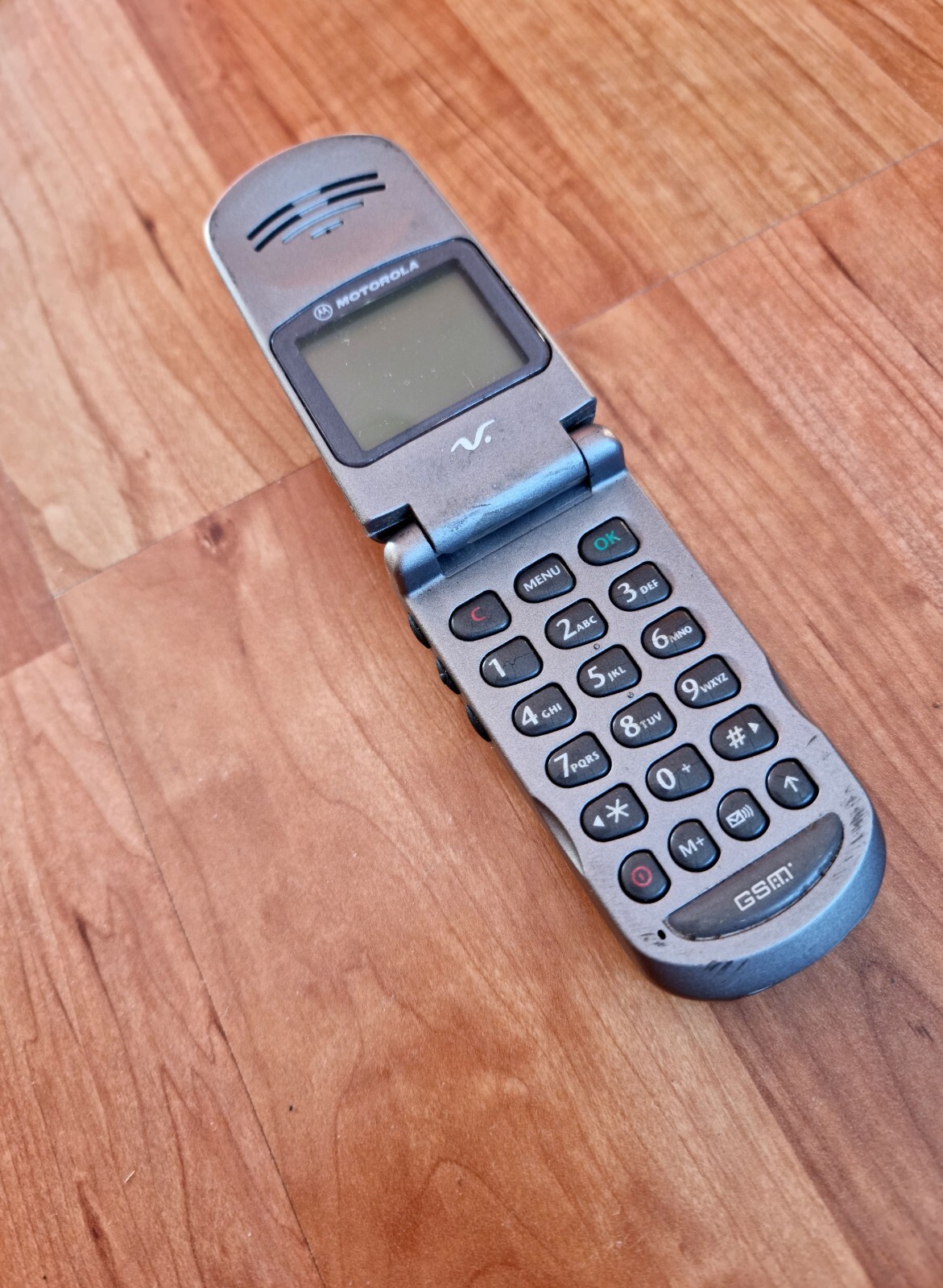 Motorola V3688