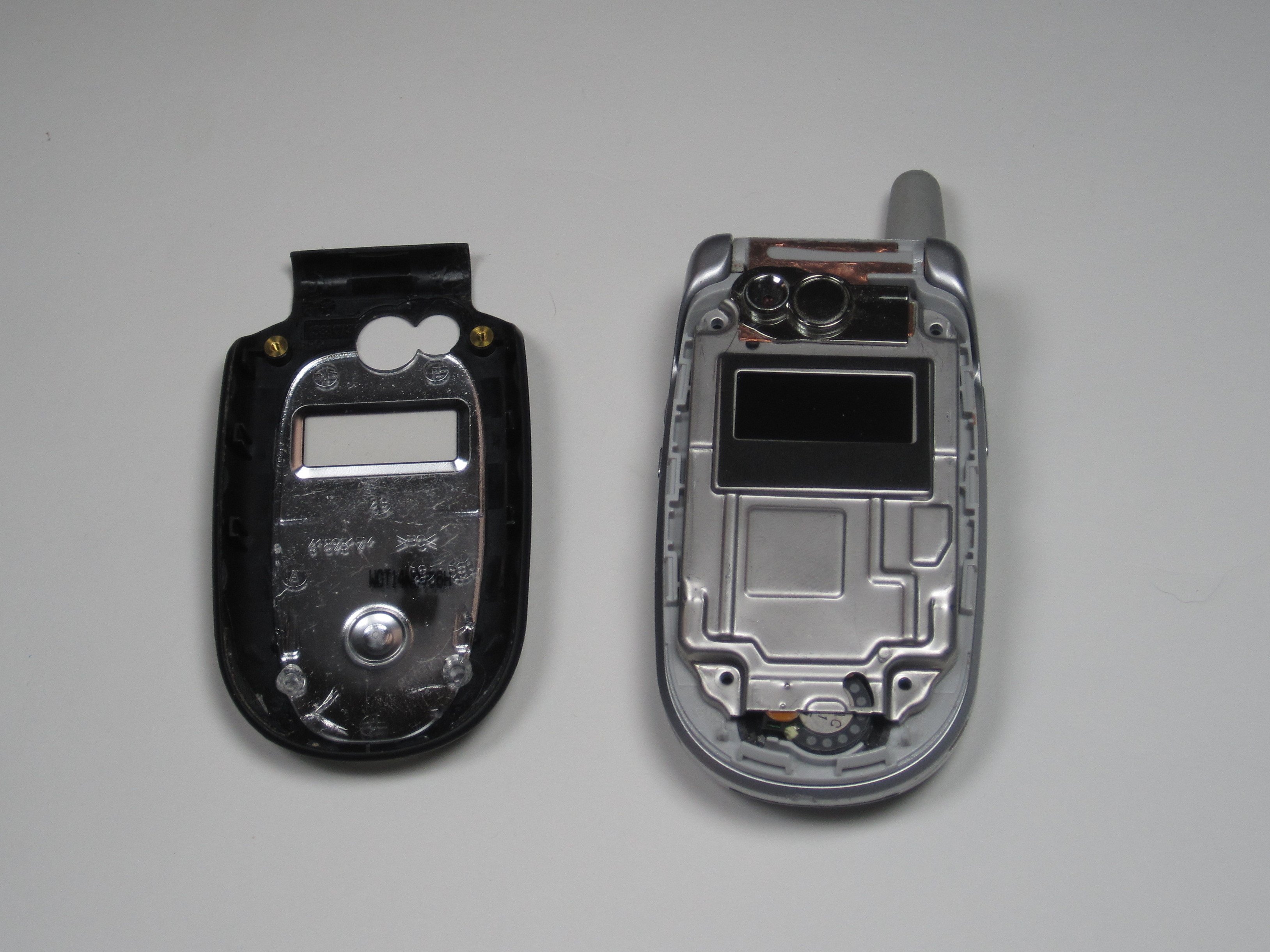 Motorola V557 Resim 3