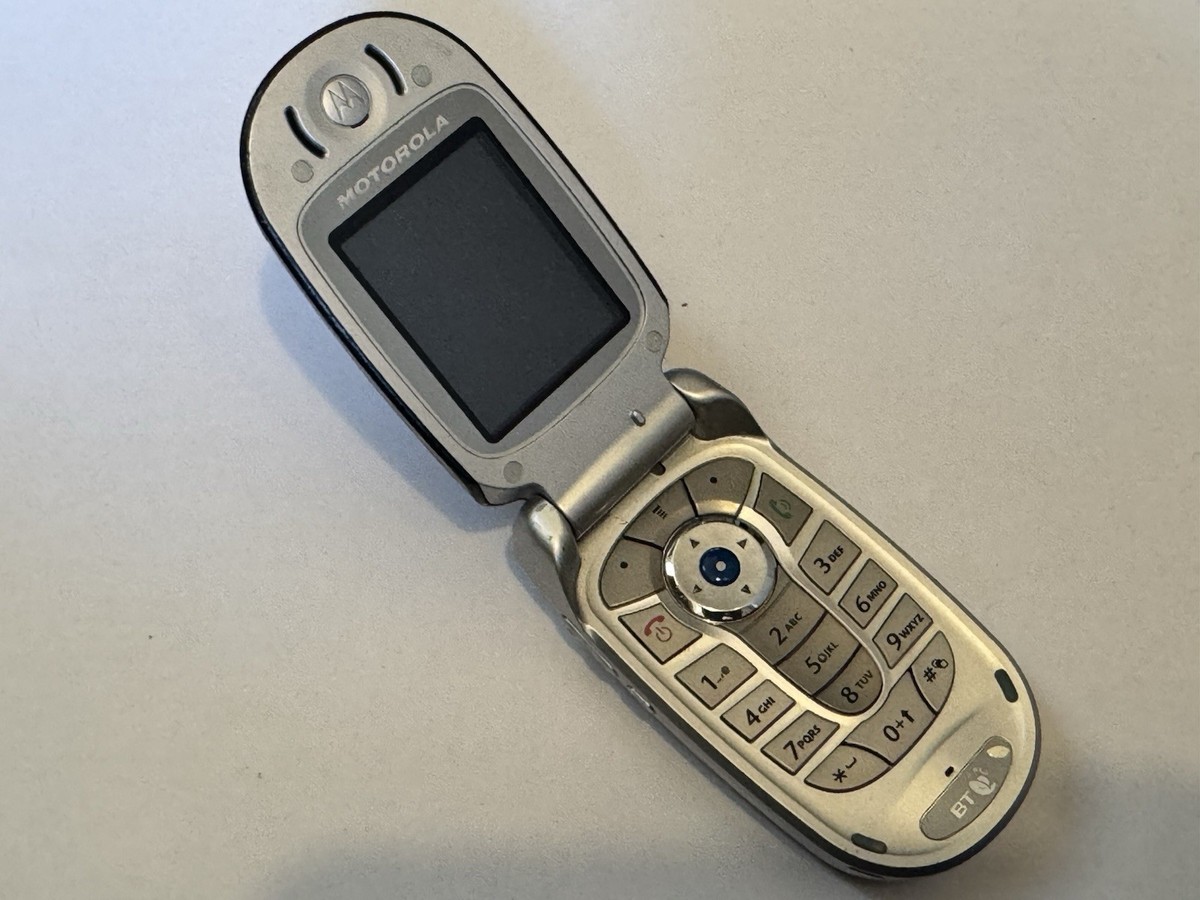 Motorola V560