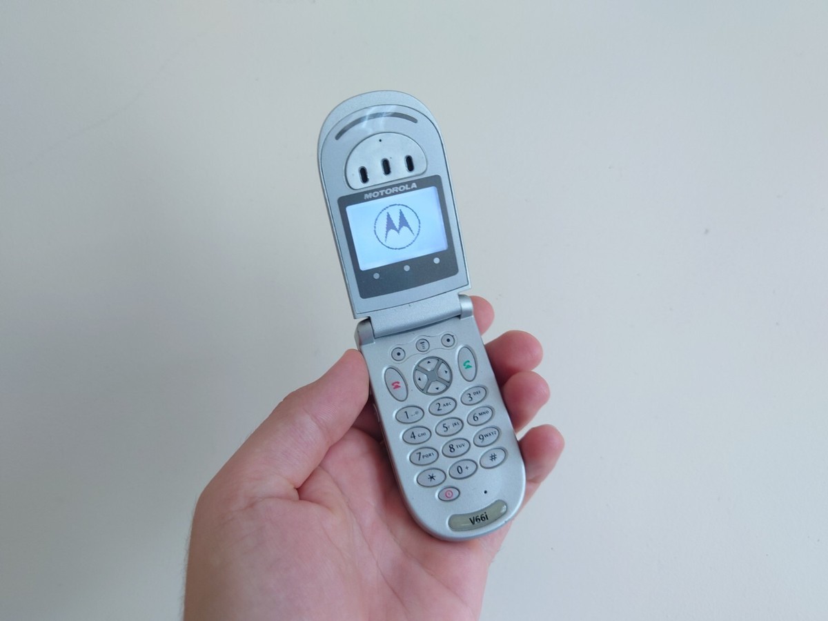 Motorola V66i Resim 2