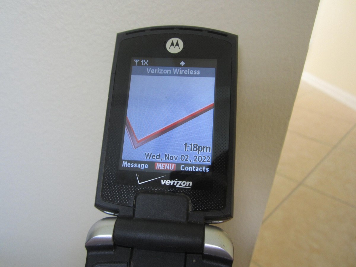 Motorola V750 Resim 3