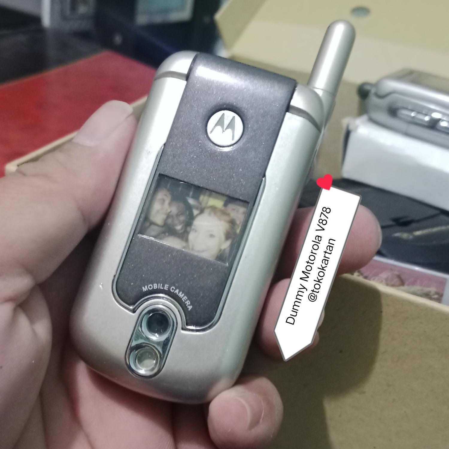 Motorola V878 Resim 5