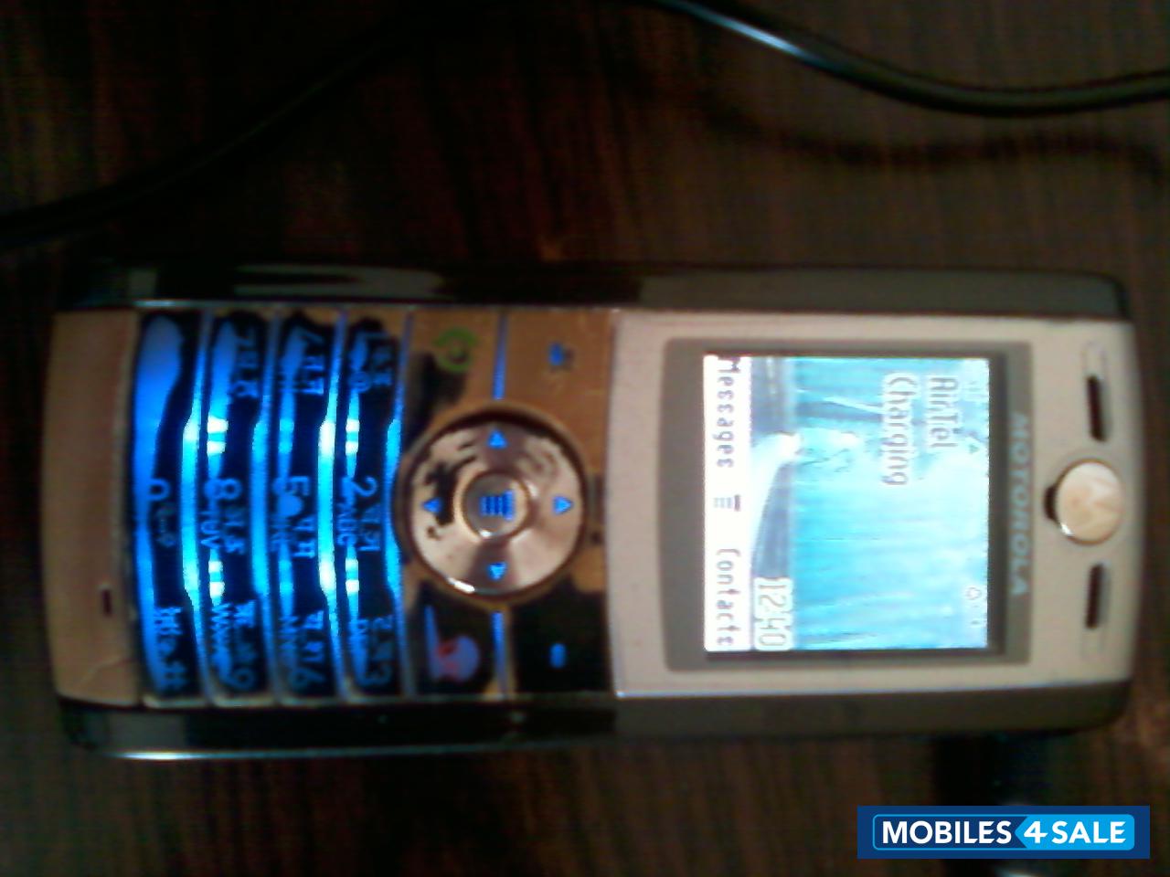 Motorola W215 Resim 3