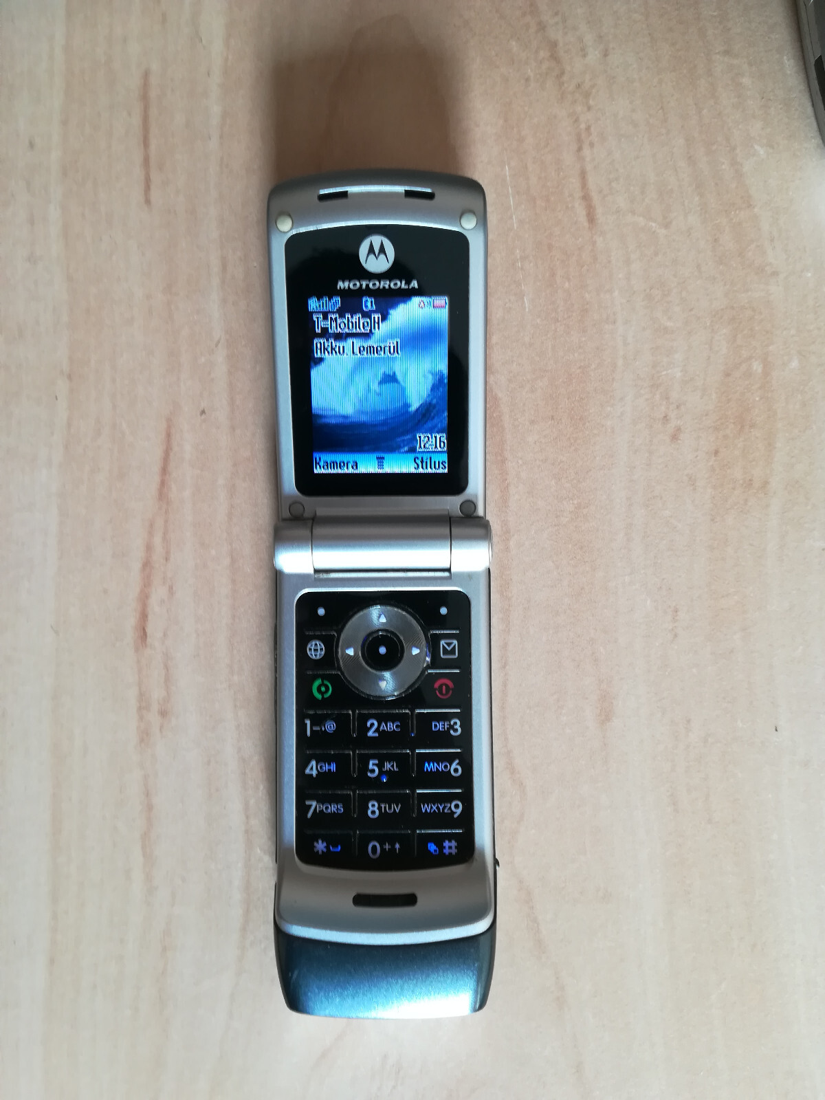 Motorola W377