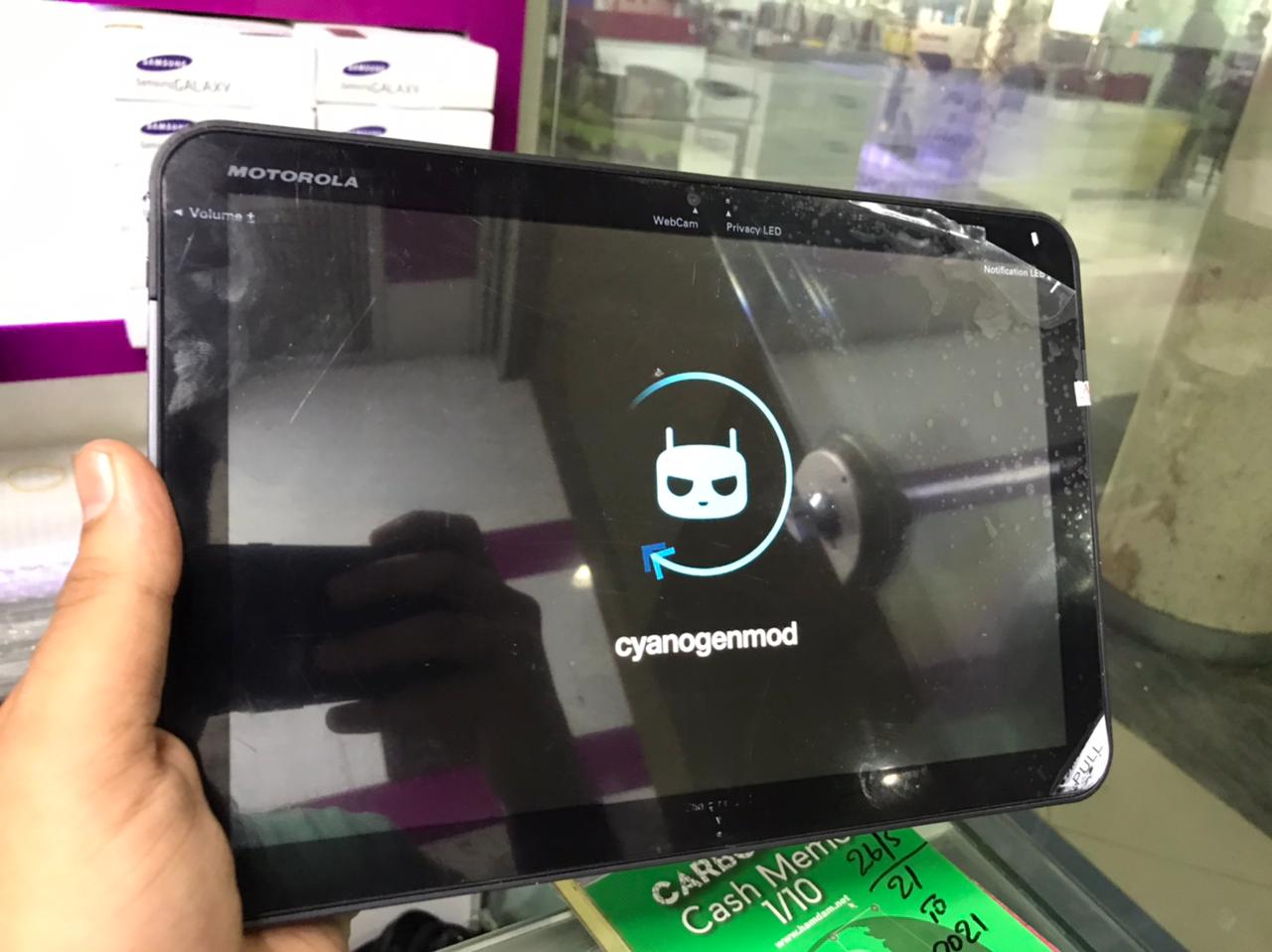 Motorola XOOM MZ604 Resim 2