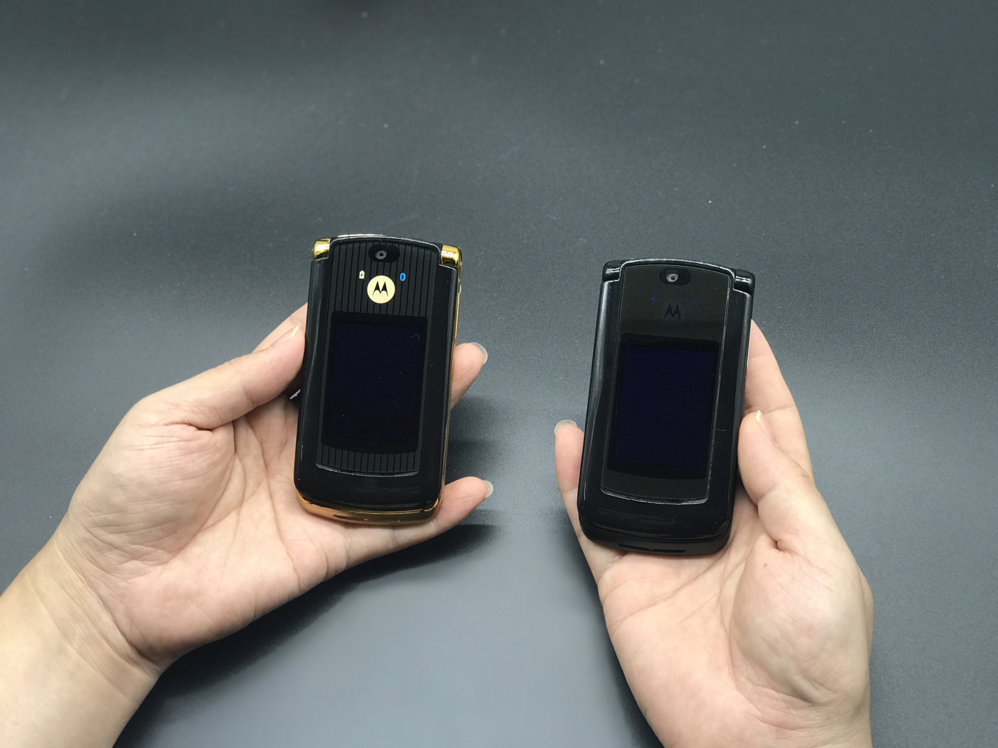 Motorola XT806 Resim 4