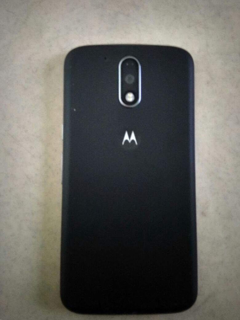 Motorola XT810 Resim 5