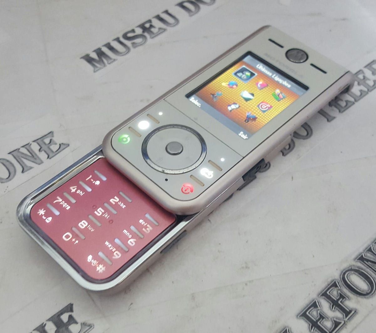 Motorola ZN200 Resim 4