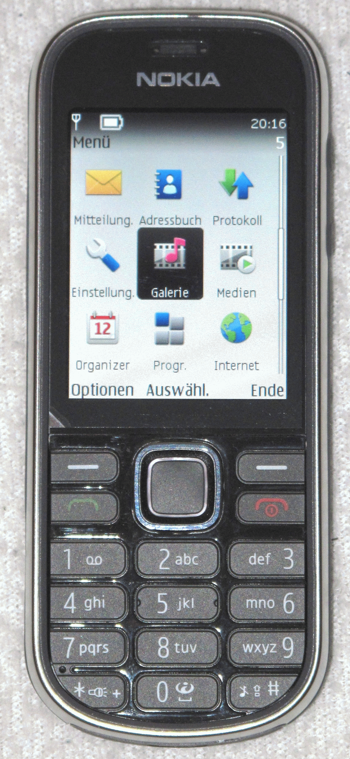 Nokia 3720 classic