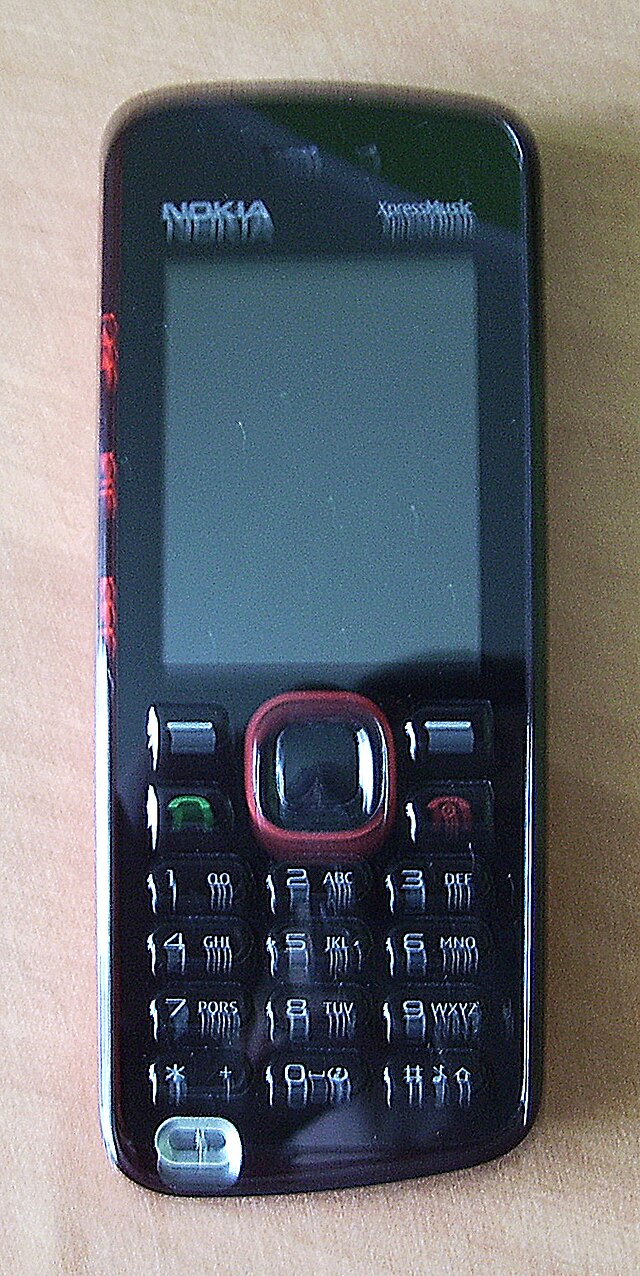 Nokia 5220 XpressMusic Resim 3