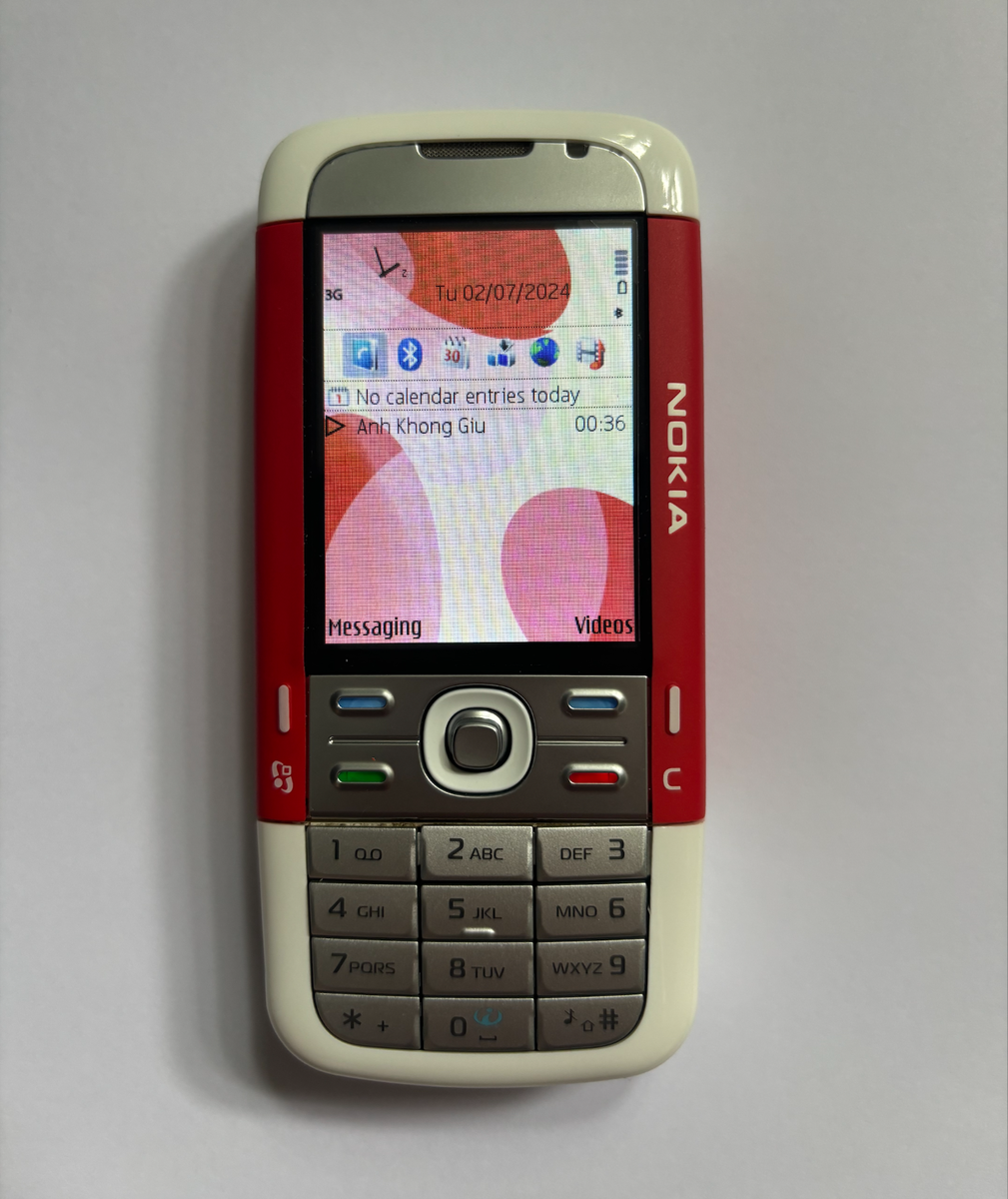 Nokia 5700 Resim 2