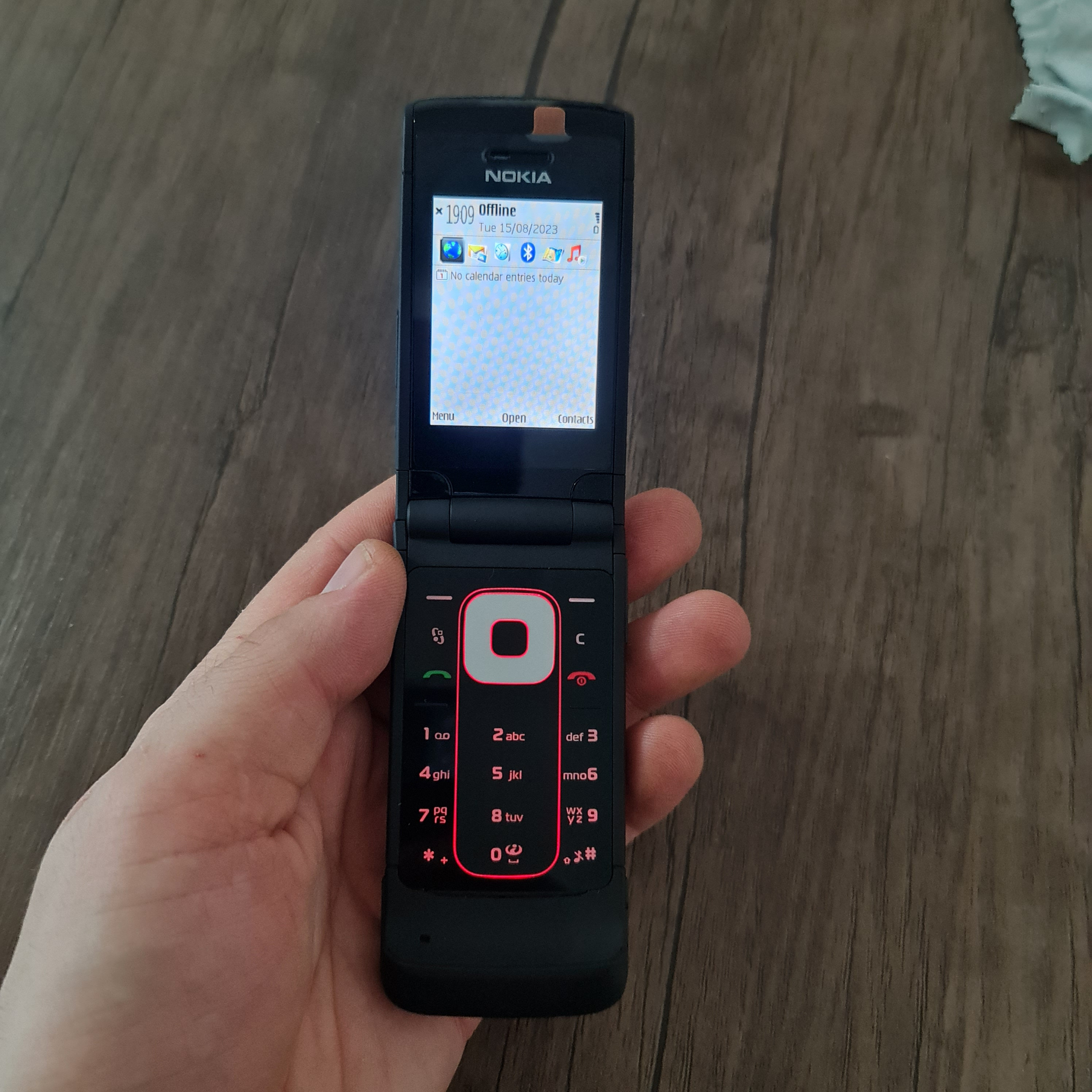 Nokia 6650 fold