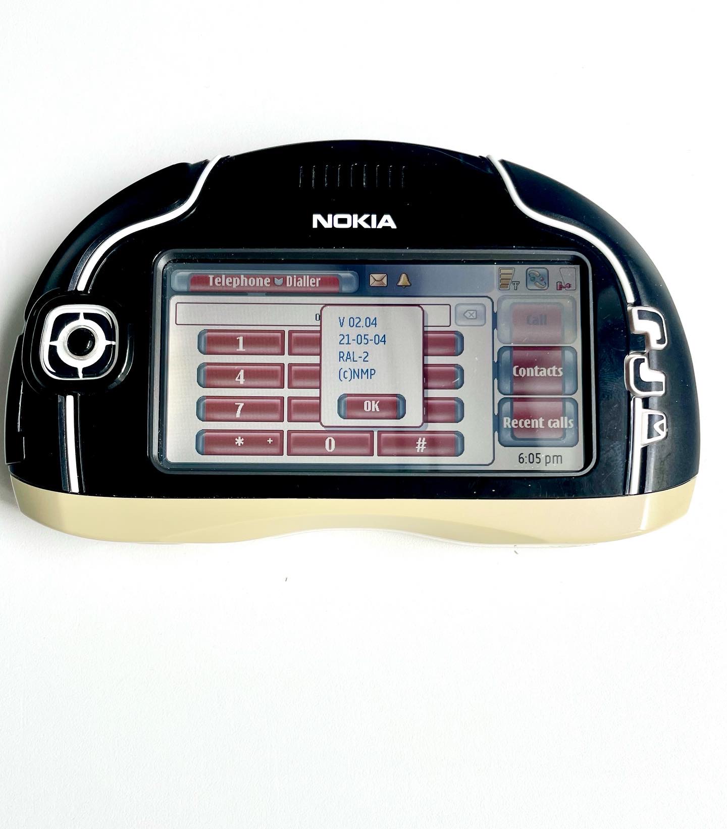 Nokia 7700 Resim 2