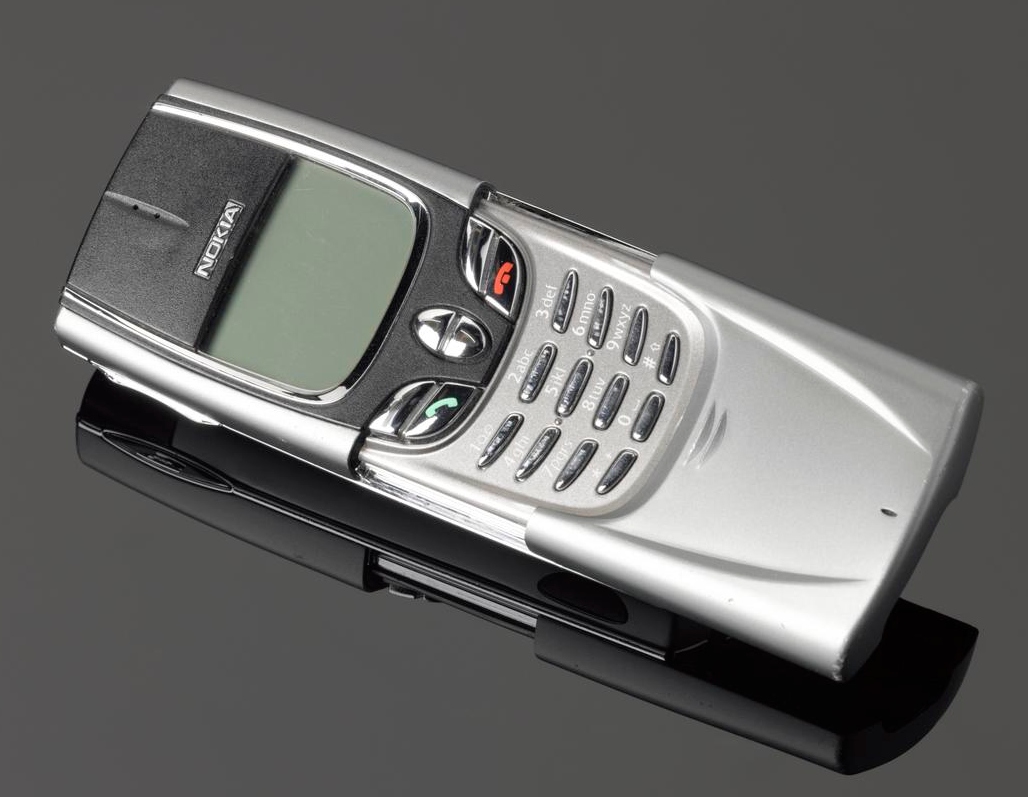 Nokia 8890 Resim 3
