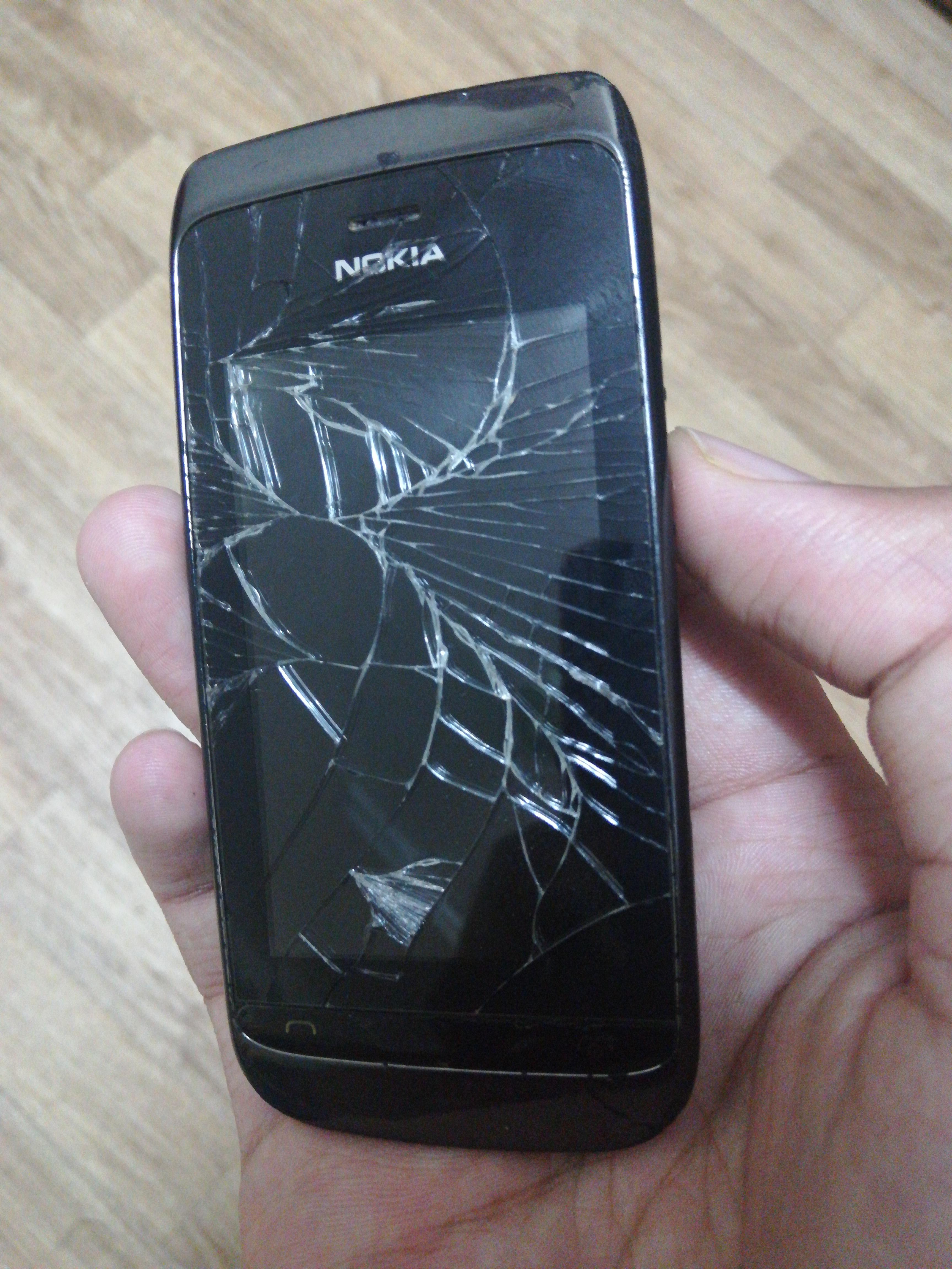 Nokia Asha 310 Resim 2