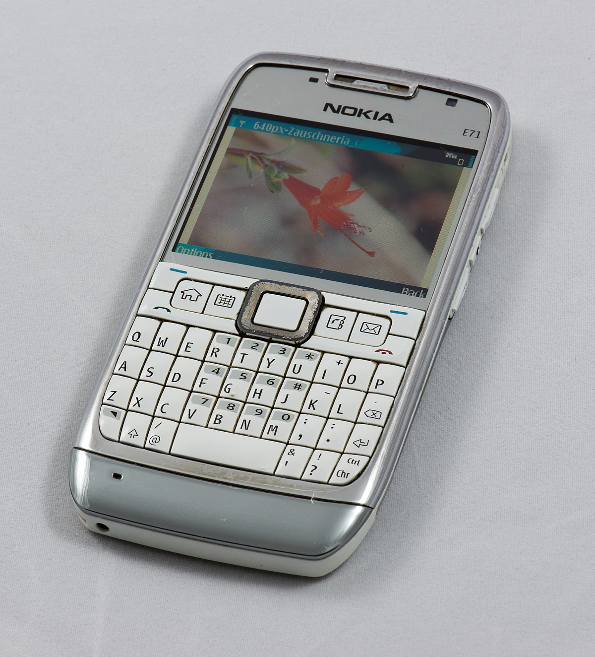 Nokia N71 Resim 2