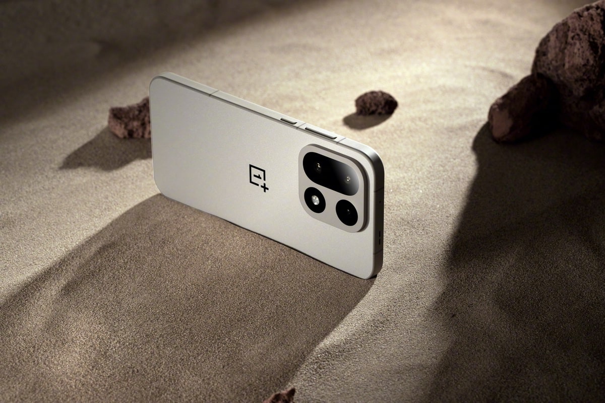 OnePlus 15 Resim 4