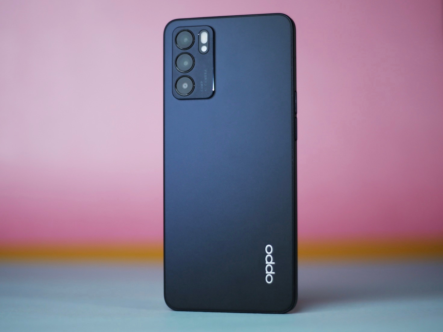 Oppo Reno6 5G Resim 2
