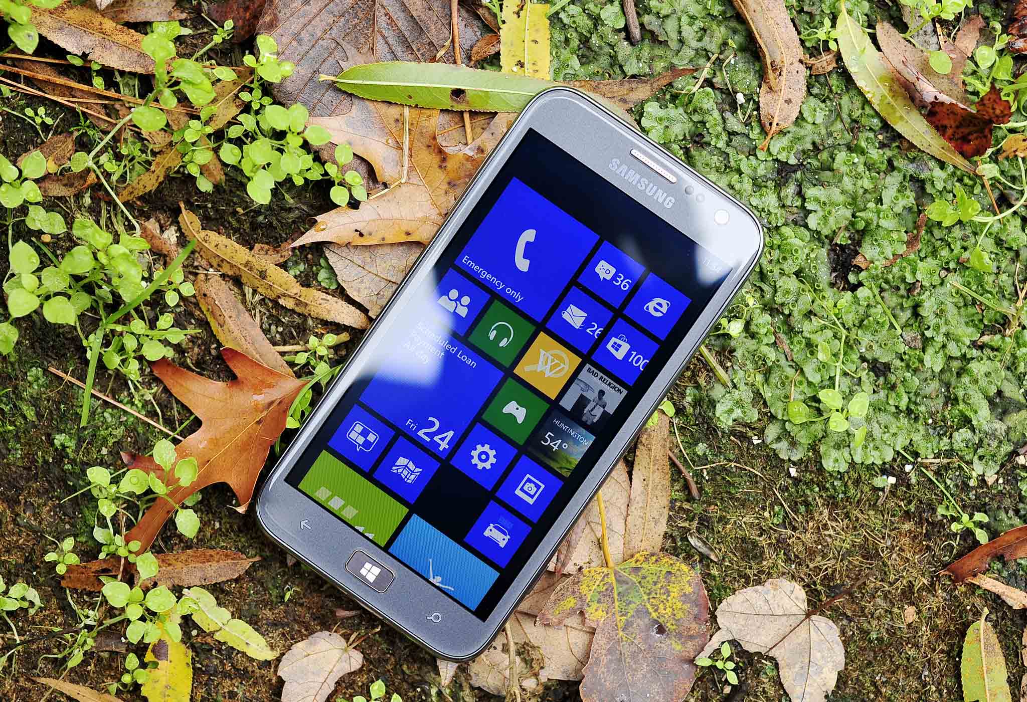Samsung Ativ S I8750 Resim 2