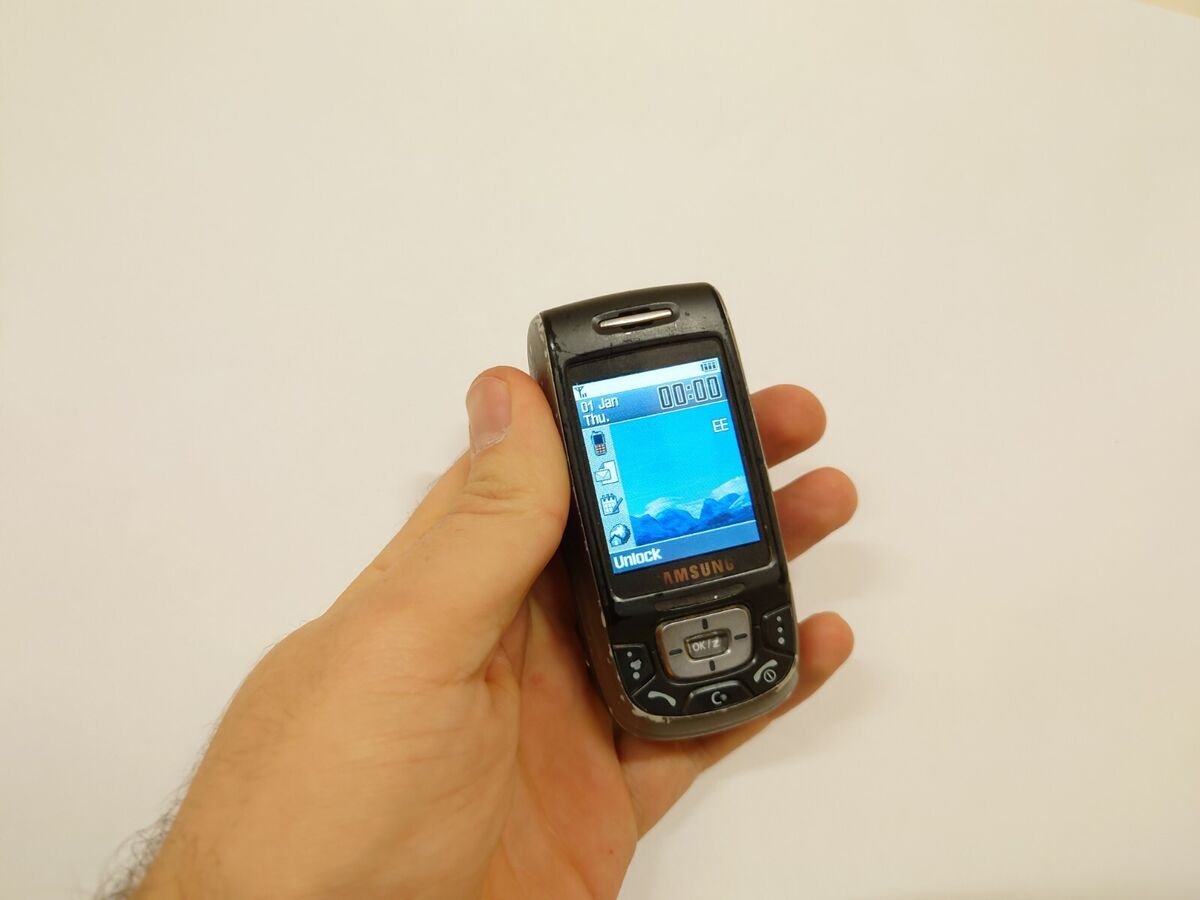 Samsung D500 Resim 2