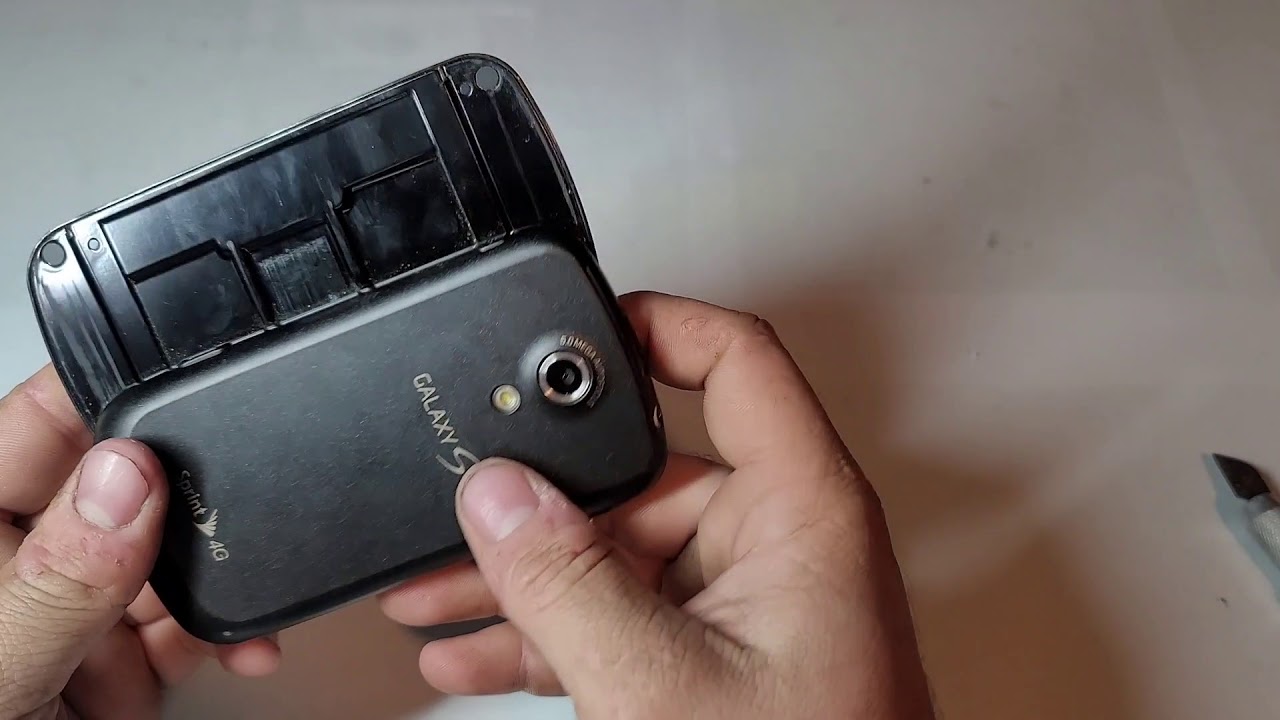 Samsung D700 Resim 5
