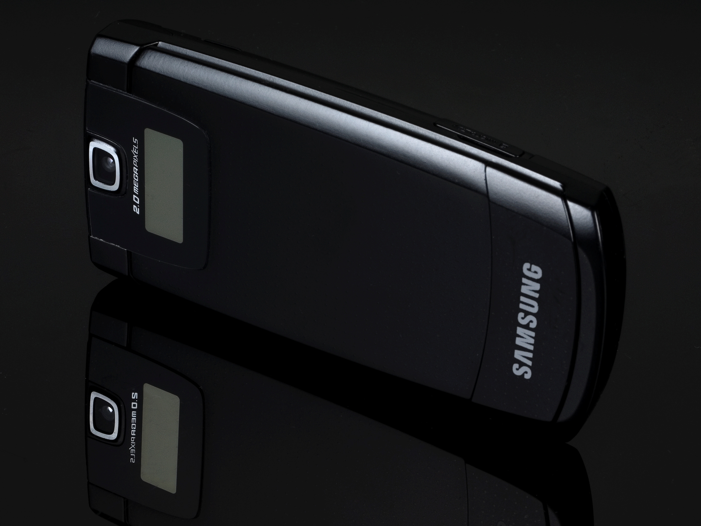 Samsung D830