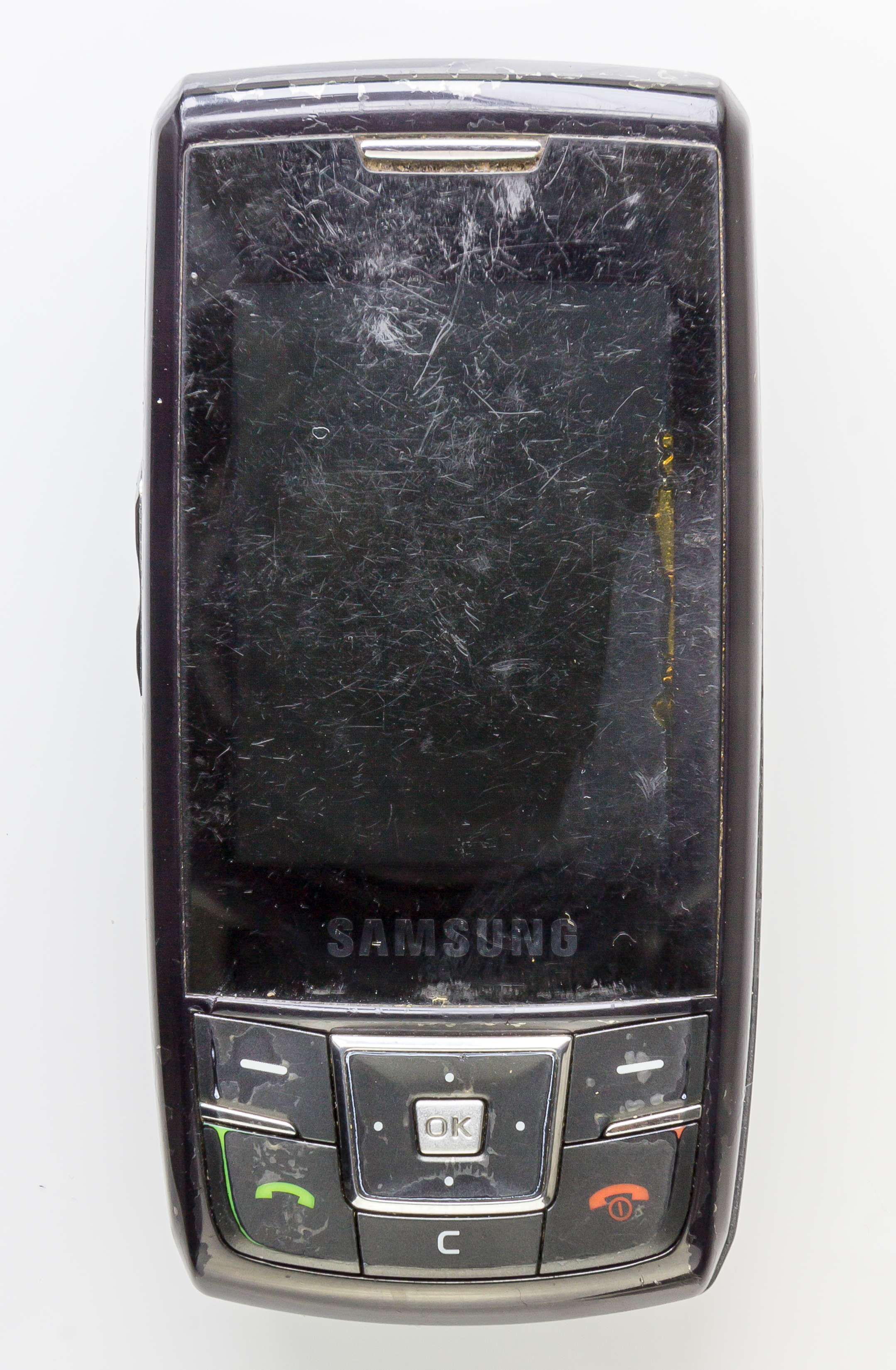 Samsung D870 Resim 3
