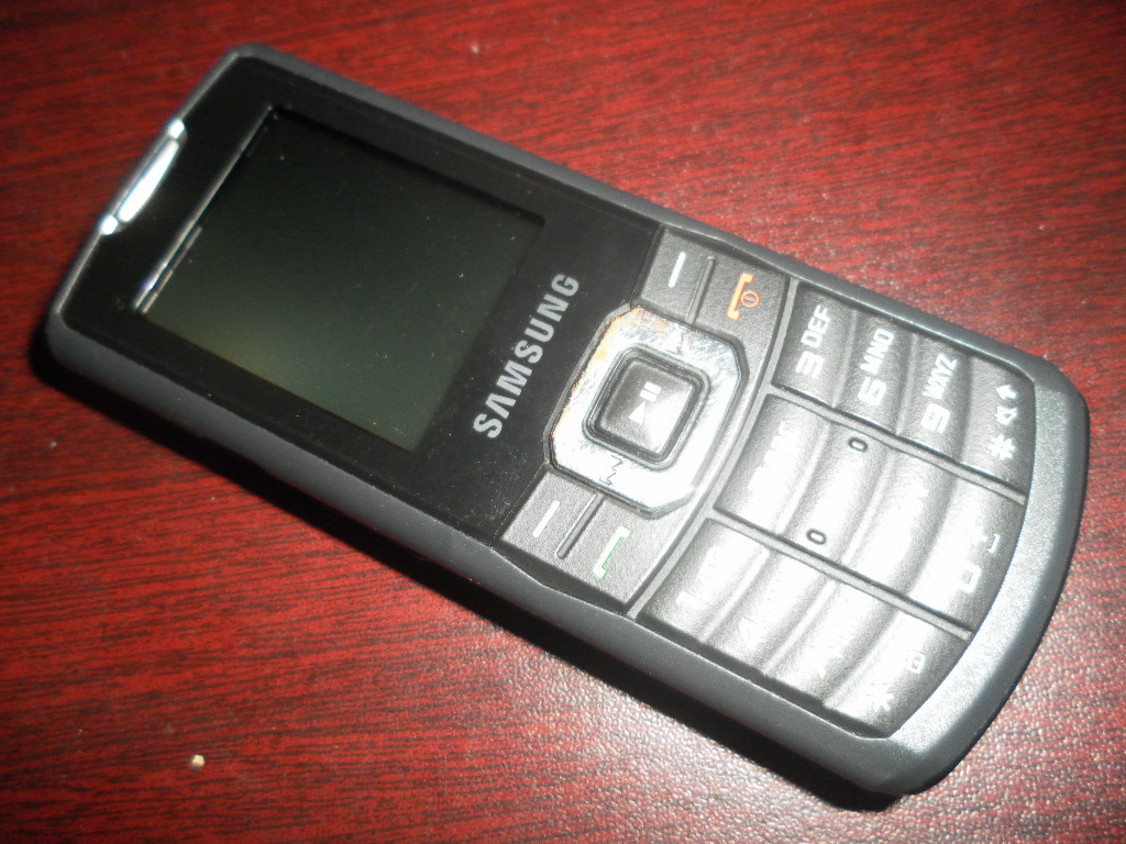 Samsung E2130 Resim 2