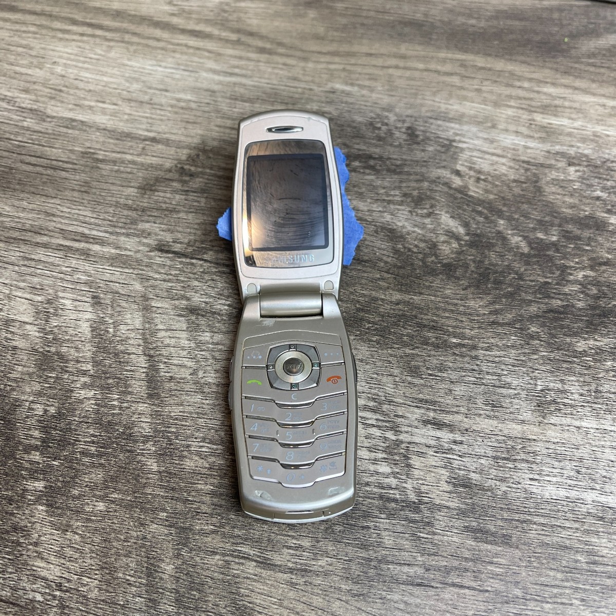 Samsung E500 Resim 1