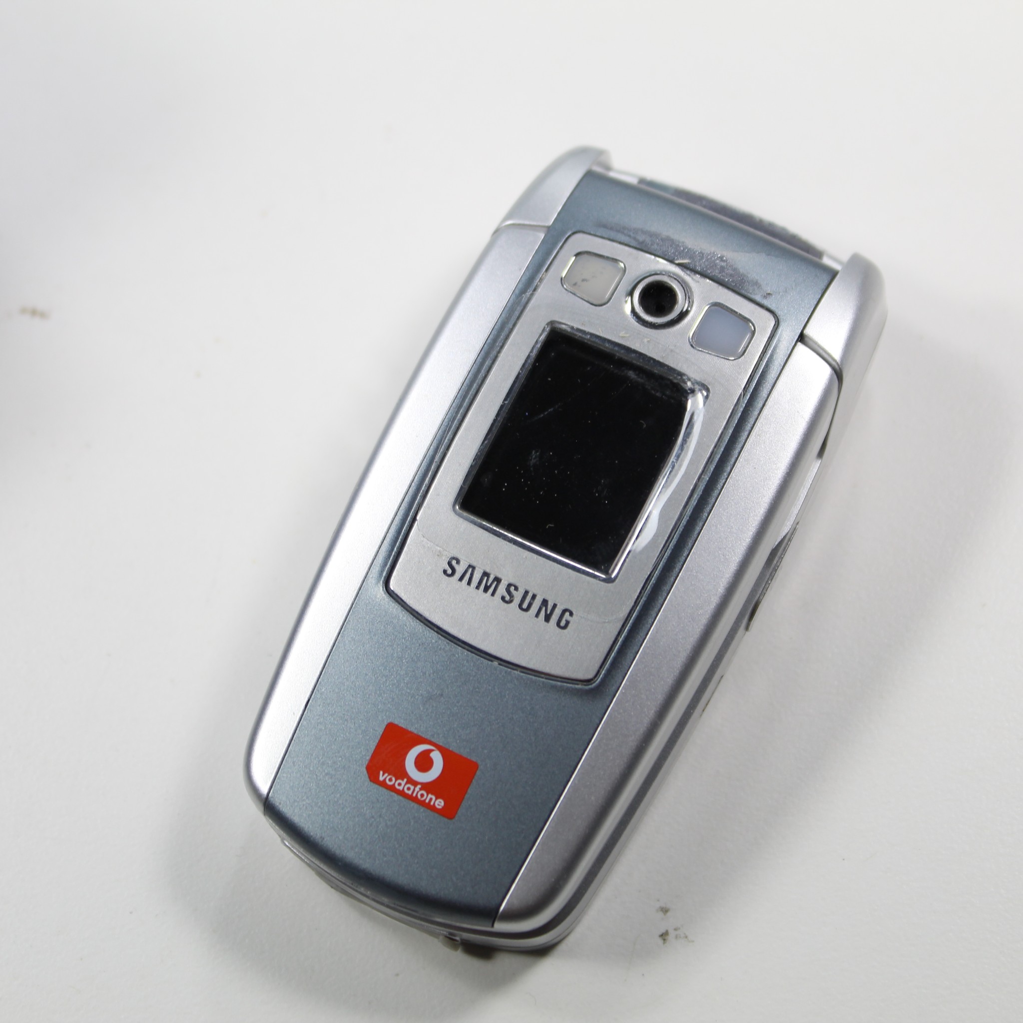 Samsung E715