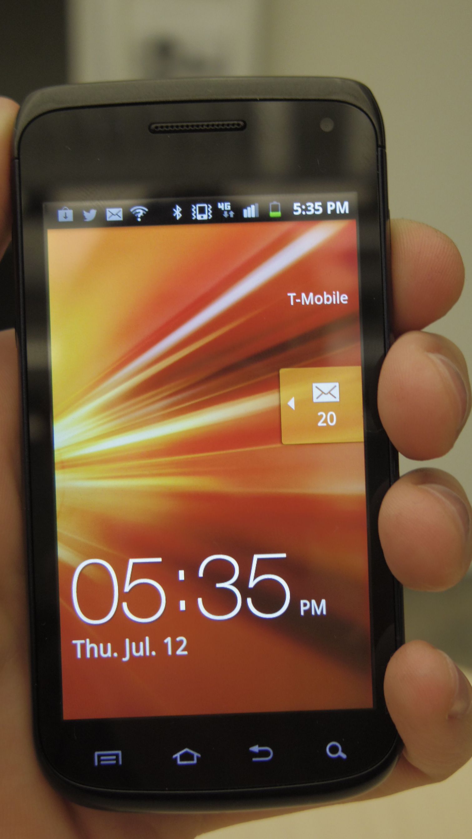 Samsung Exhibit II 4G T679 Resim 4