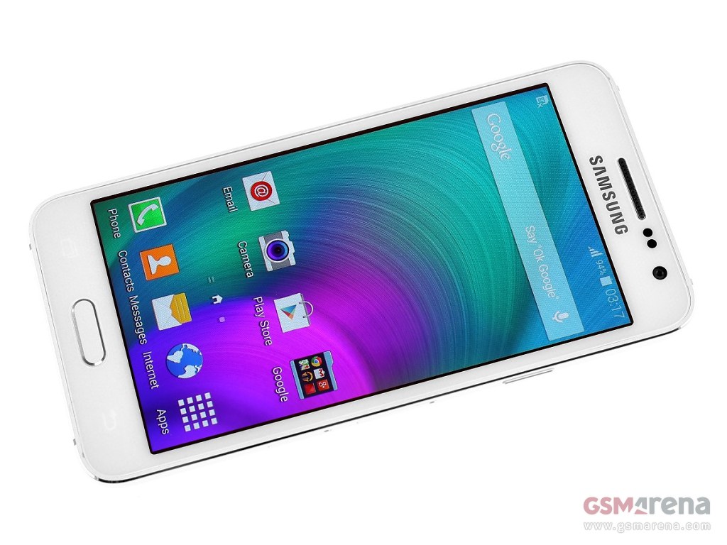 Samsung Galaxy A3 Duos Resim 4