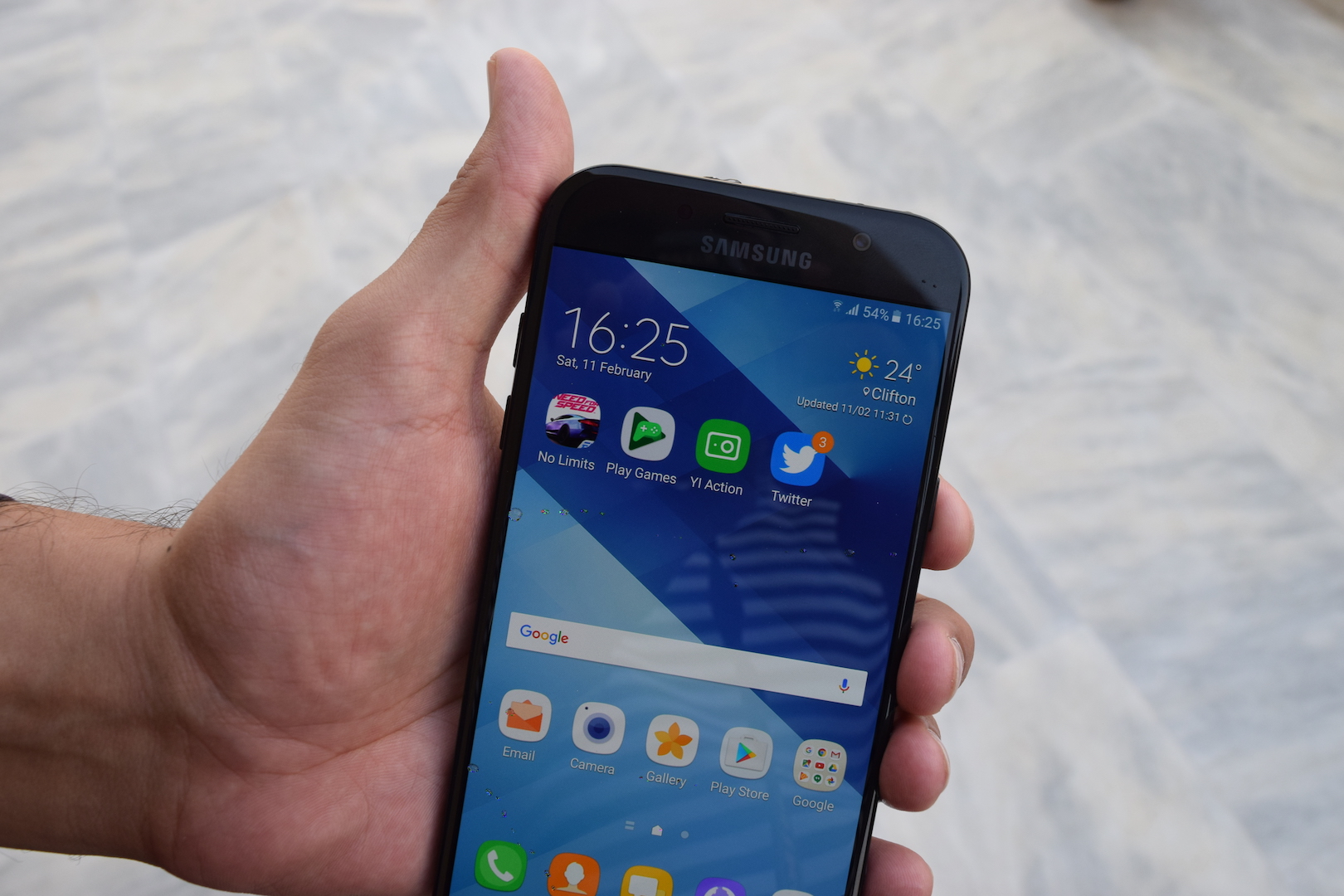 Samsung Galaxy A7 (2017) Resim 5