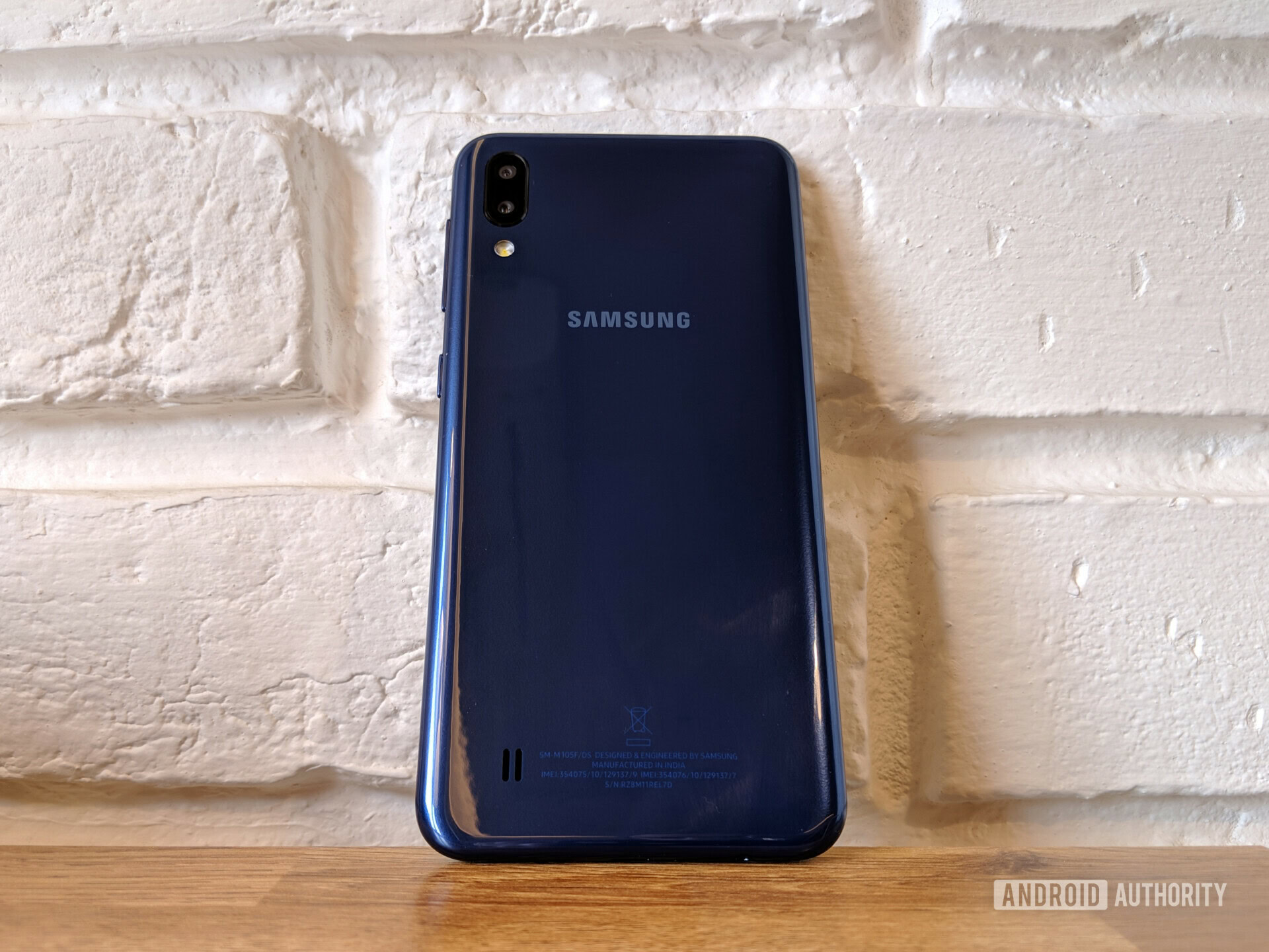 Samsung Galaxy M10 Resim 3