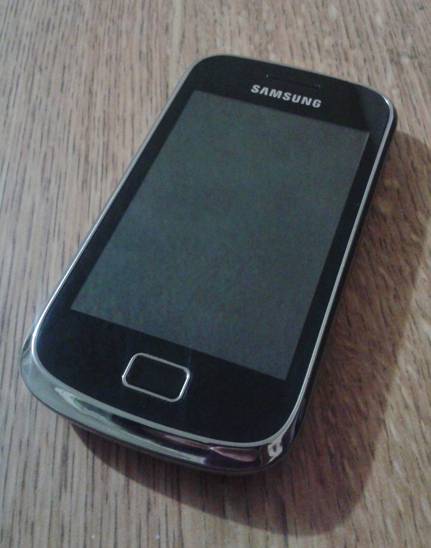 Samsung Galaxy mini 2 S6500 Resim 4