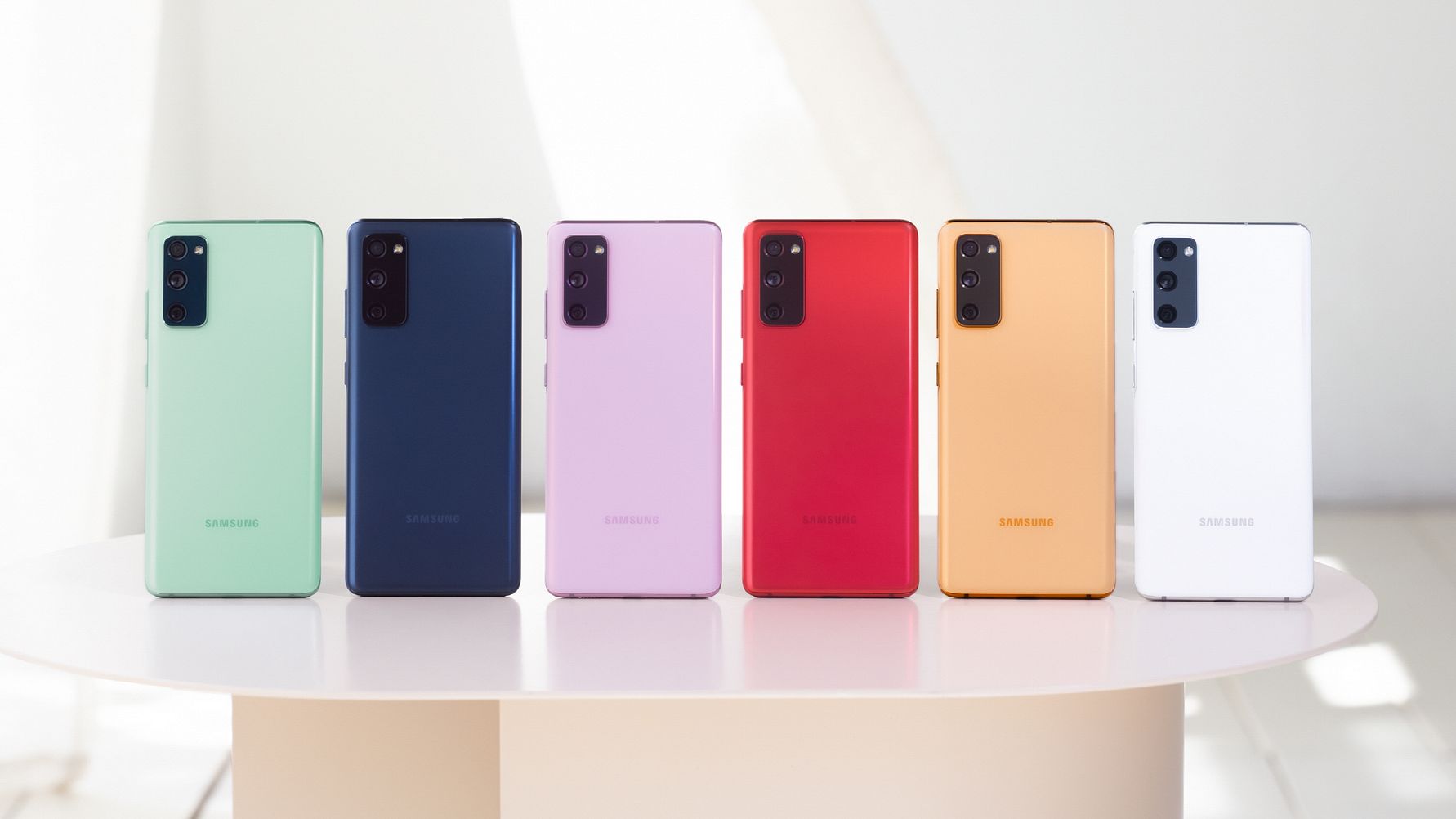 Samsung Galaxy S20 FE Resim 4