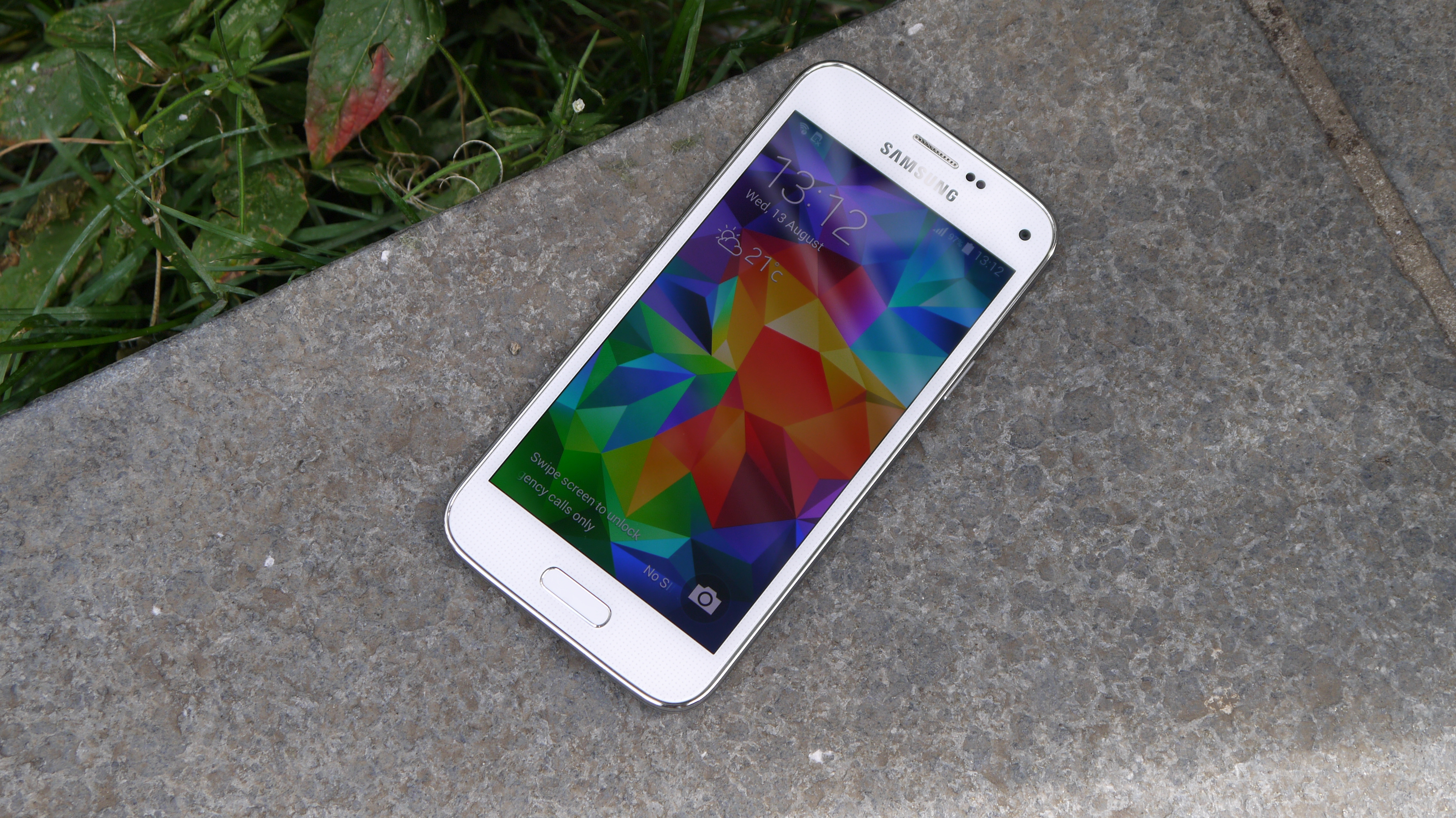 Samsung Galaxy S5 mini Resim 4