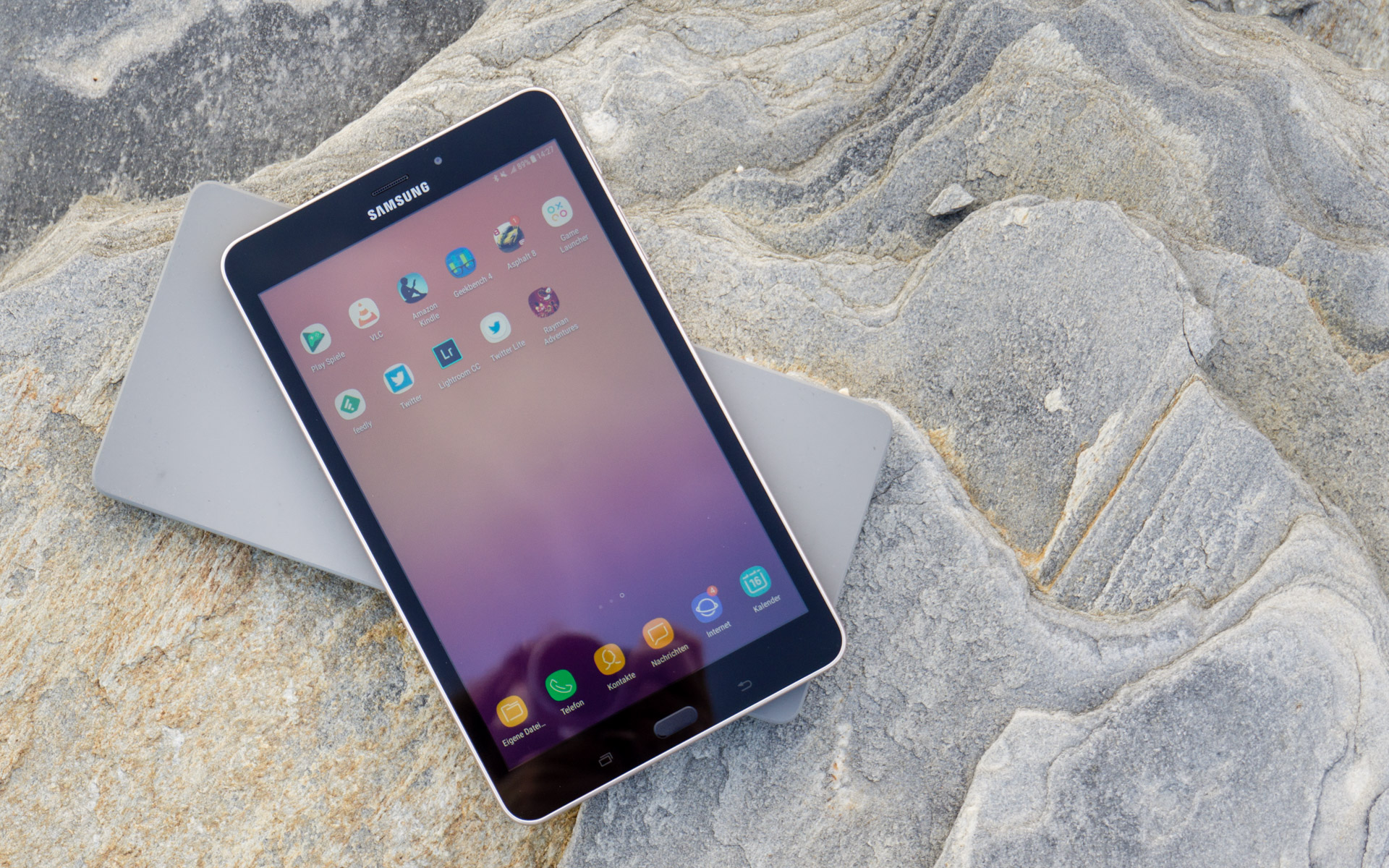 Samsung Galaxy Tab A 8.0 (2017) Resim 5