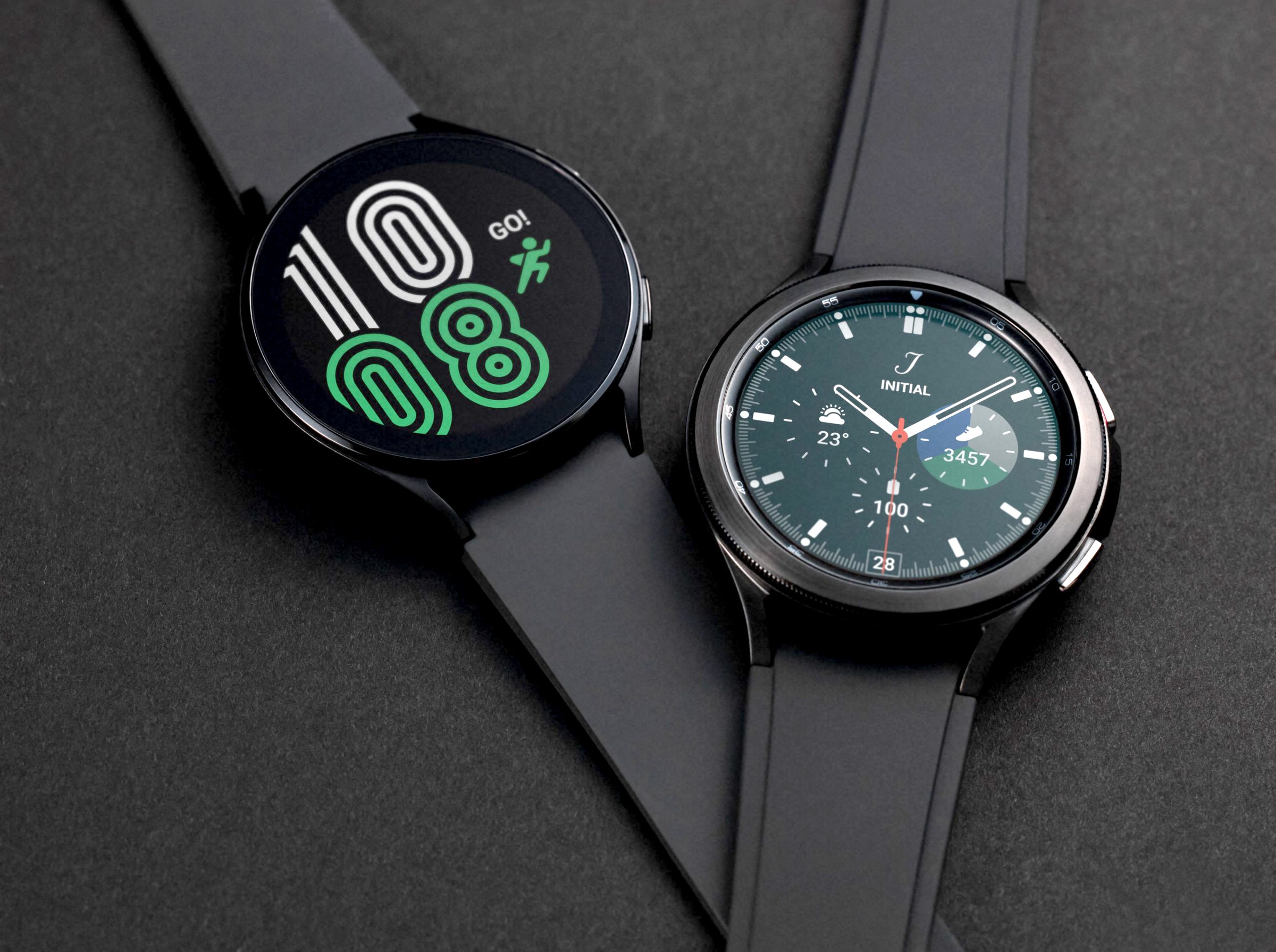Samsung Galaxy Watch4 Classic Resim 2