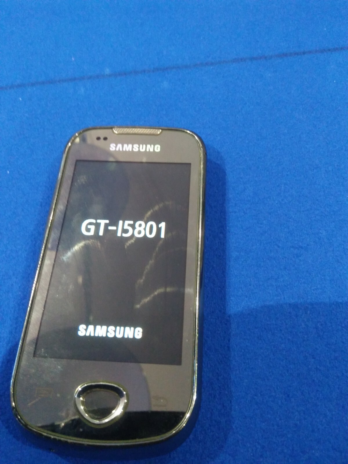 Samsung I5801 Galaxy Apollo