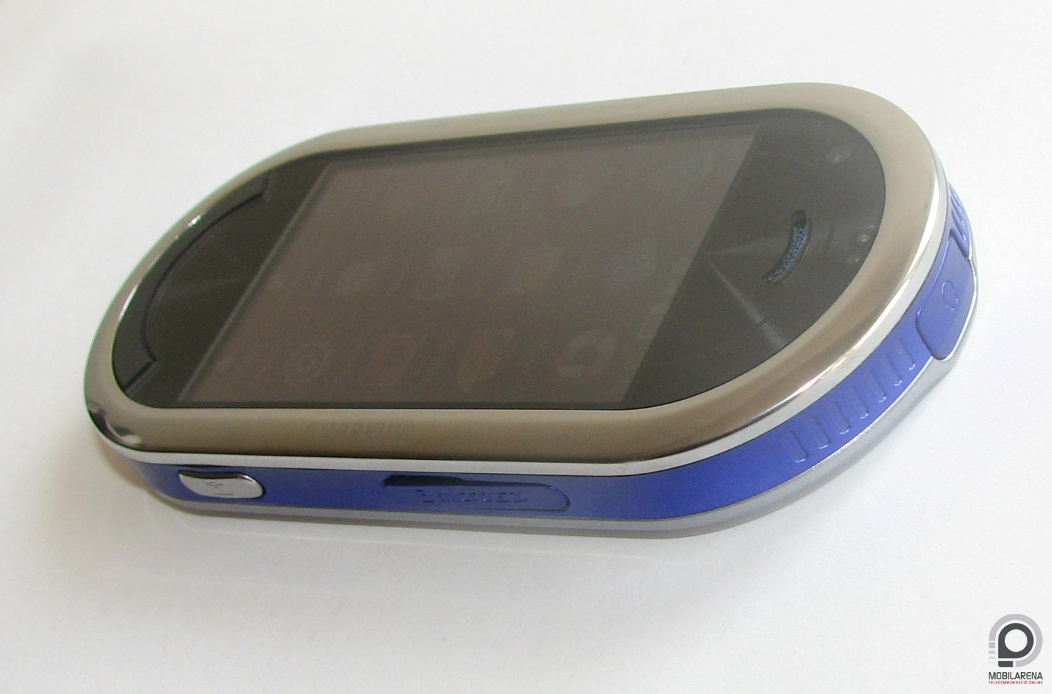 Samsung M7600 Beat DJ Resim 4